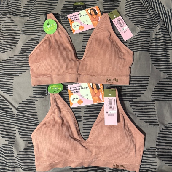 Kindly Yours Women’s Wire-Free Seamless Plunge Bralette - Picture 1 of 4